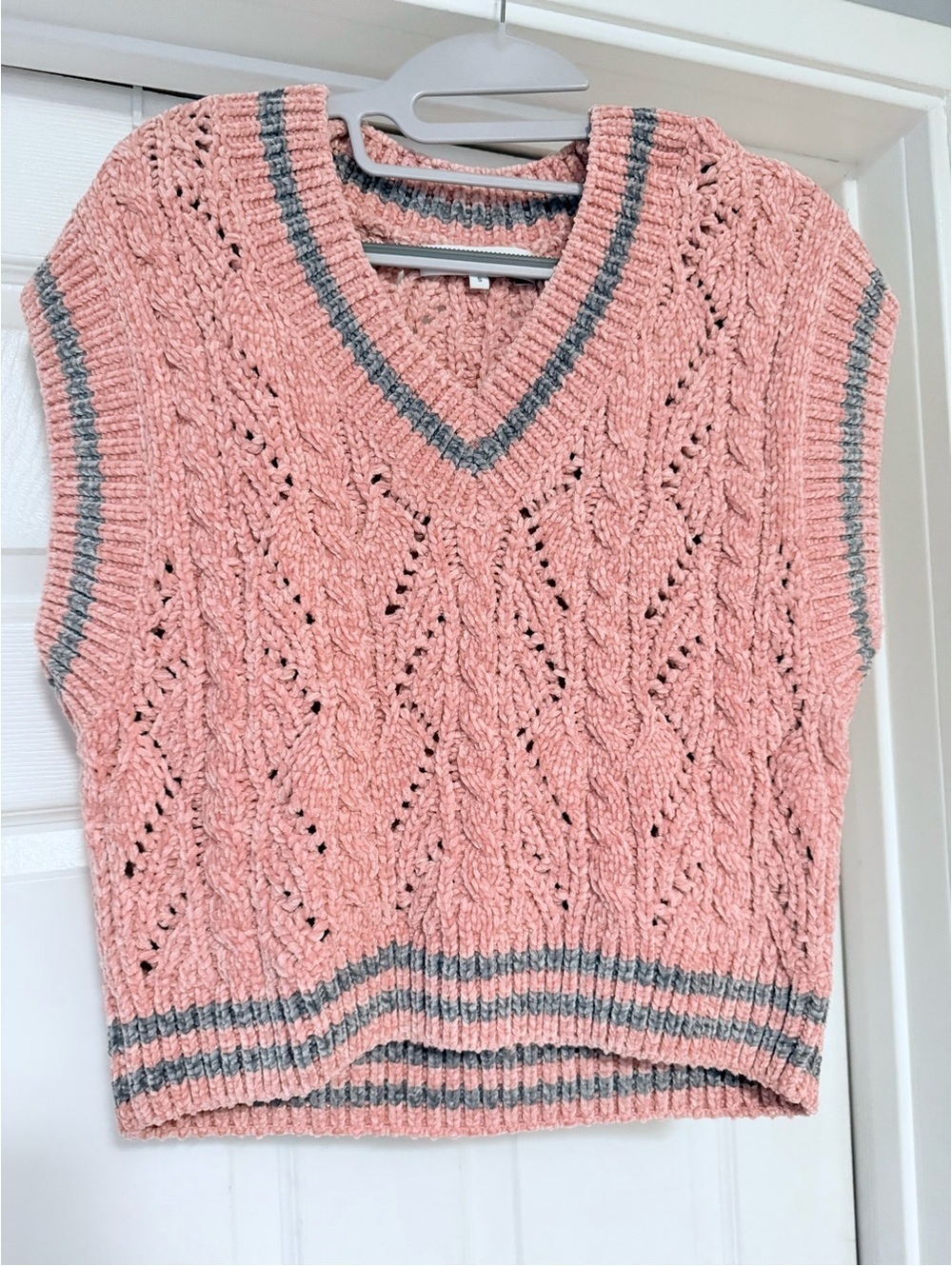 ENGLISH FACTORY Stripe Trim Chenille Sweater Vest Pink Grey S NWOT